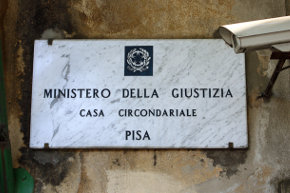Suicidio in carcere a Pisa – Sarti (Sì – Toscana a Sinistra) : Subito la visita della commissione consiliare
