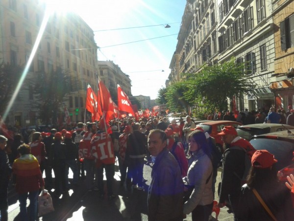 Manifestazione a Roma contro il Jobs Act