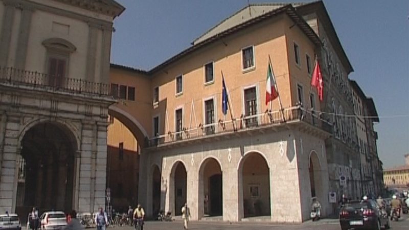 Interrogazione: Assunzione da parte del Comune di Pisa di Mariano Tramontana