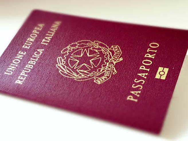 Interrogazione: Rilascio della cittadinanza italiana da parte del Comune di Pisa